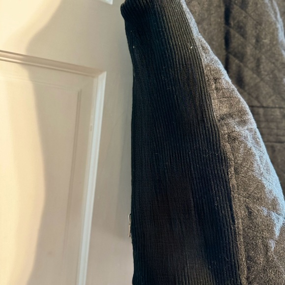 FATE Vest Quilted ROWAN Small - Picture 4 of 5